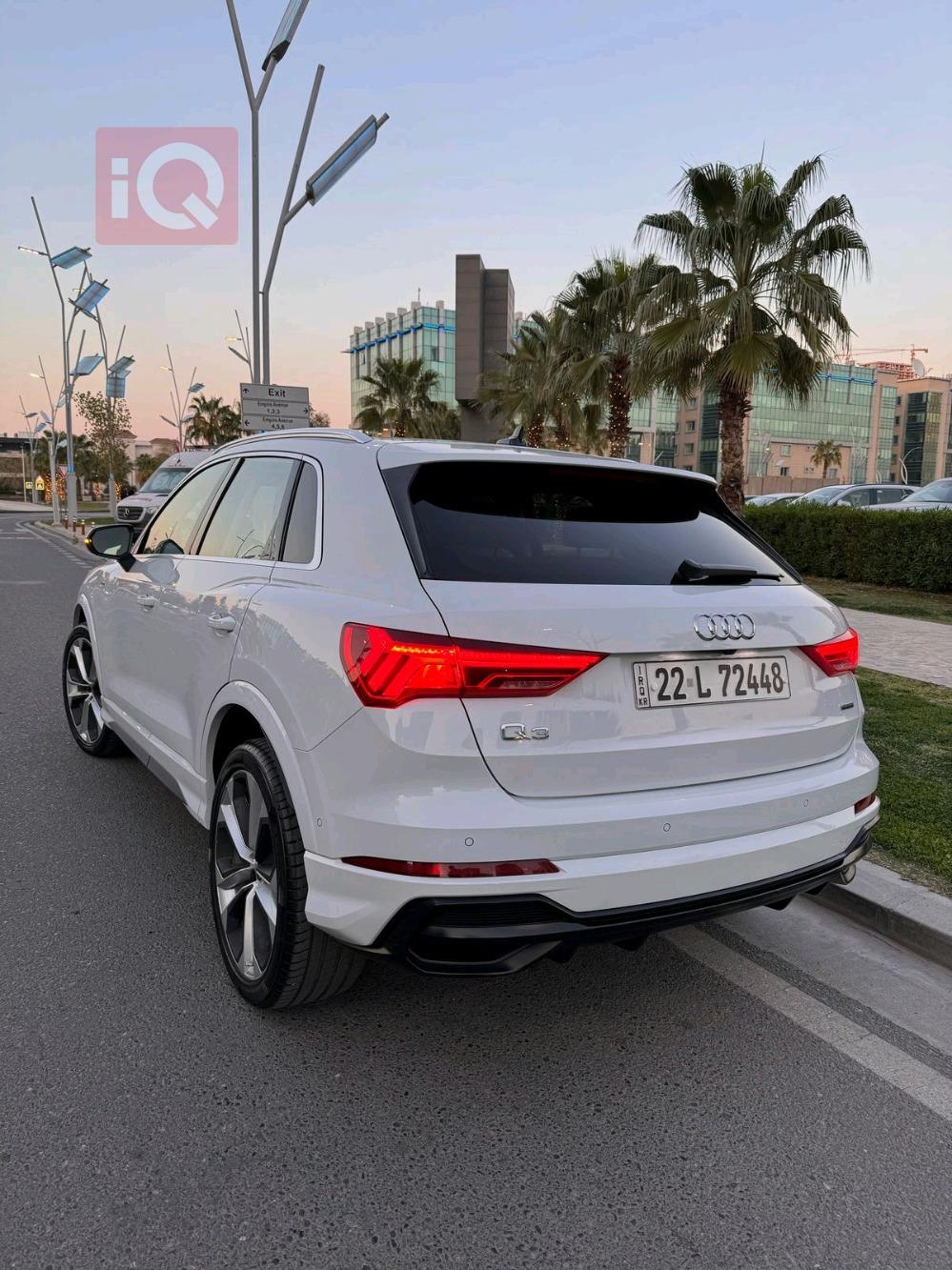 اودي Q3